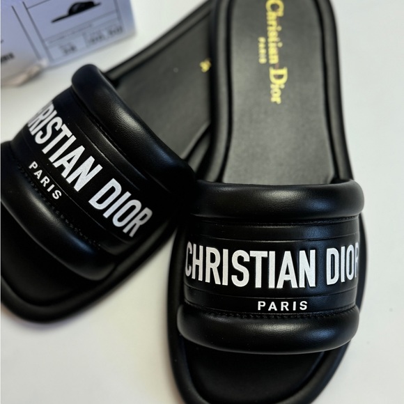 Cristian Dior sandal slide - Picture 9 of 9